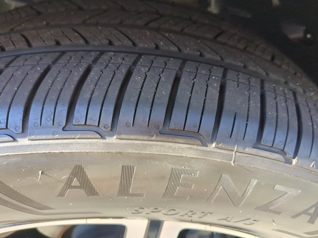 Used 2026 Mercedes-Benz GLE 450e 4MATIC image 12