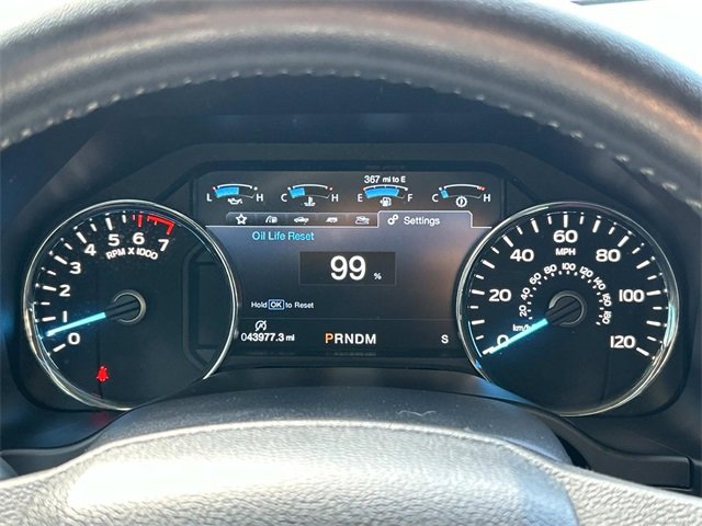 Certified 2019 Ford F150 Lariat w/ Equipment Group 501A Mid image 38