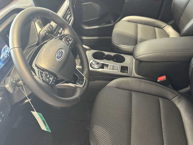 Certified 2026 Ford Escape SE FWD image 19