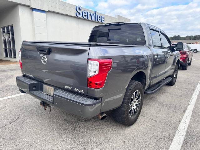 Used 2021 Nissan Titan SV w/ SV Convenience Package AWD/4WD image 7