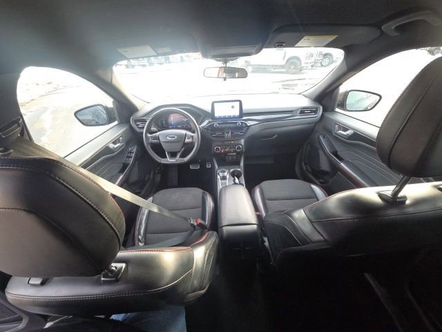 Certified 2024 Ford Escape ST-Line w/ Cold Weather Package image 24