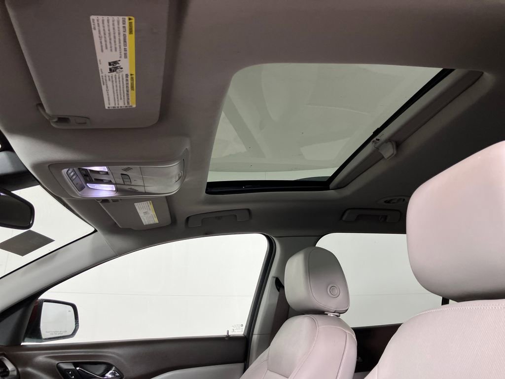 Used 2017 GMC Acadia SLT image 35