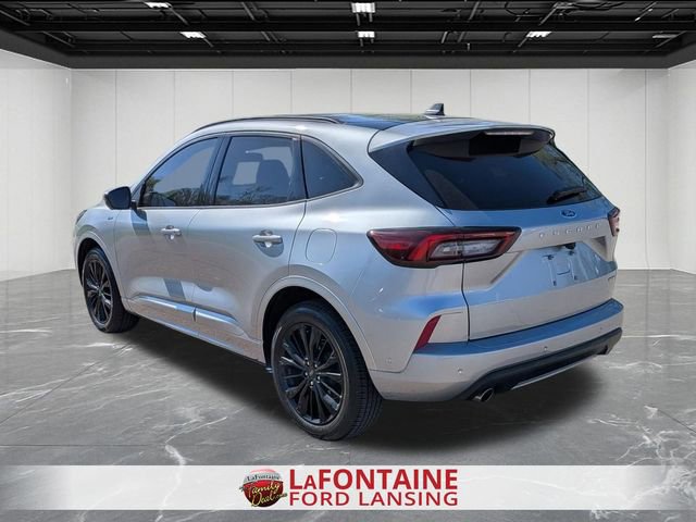 Certified 2024 Ford Escape ST-Line Elite w/ Premium Technology Package AWD/4WD image 3
