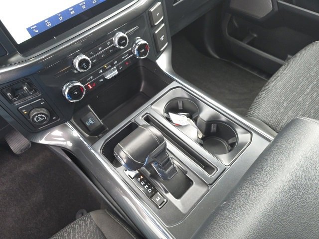 Certified 2022 Ford F150 XLT w/ Equipment Group 302A High image 22