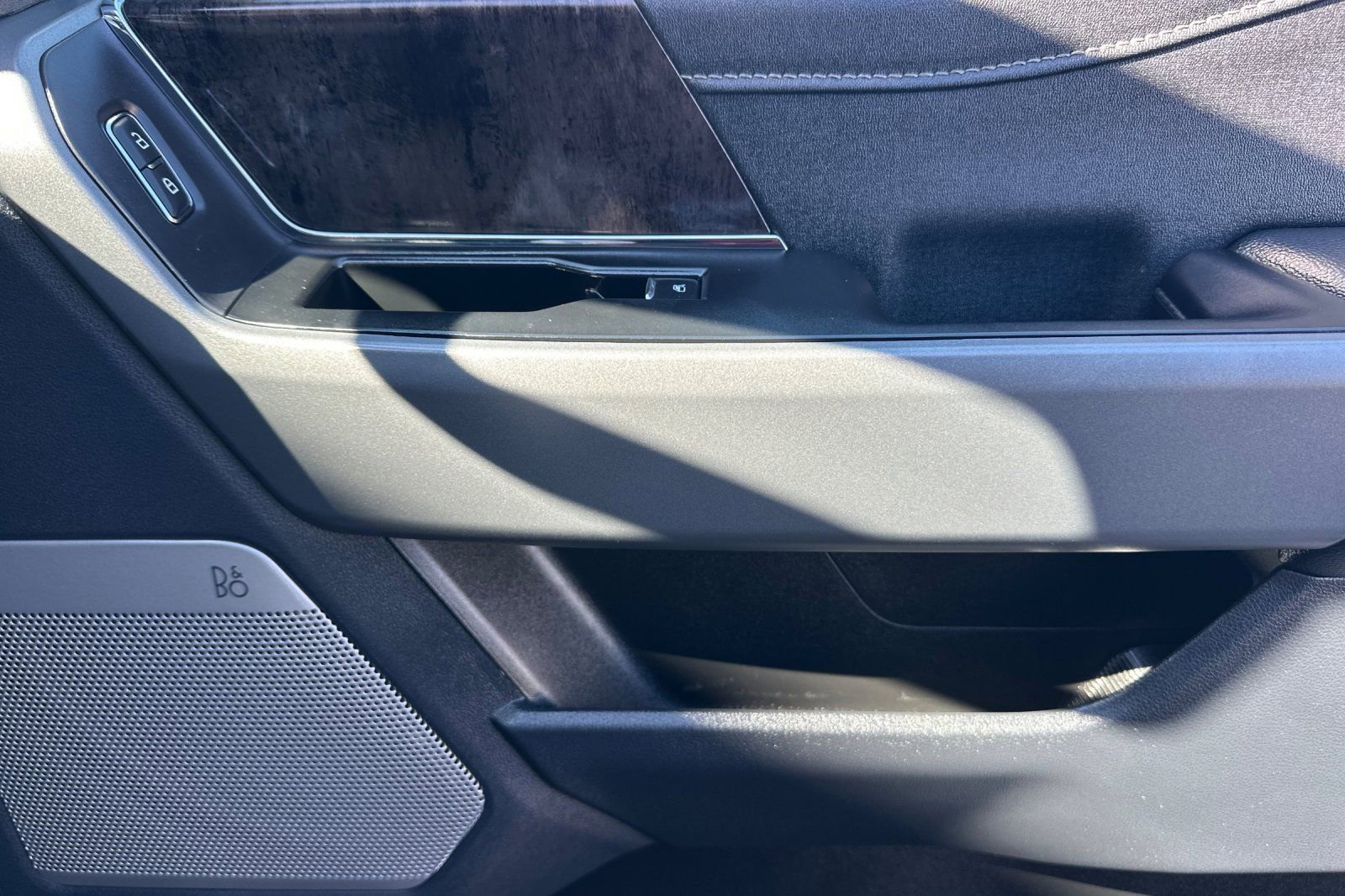 Certified 2024 Ford F250 Lariat w/ Lariat Ultimate Package image 22