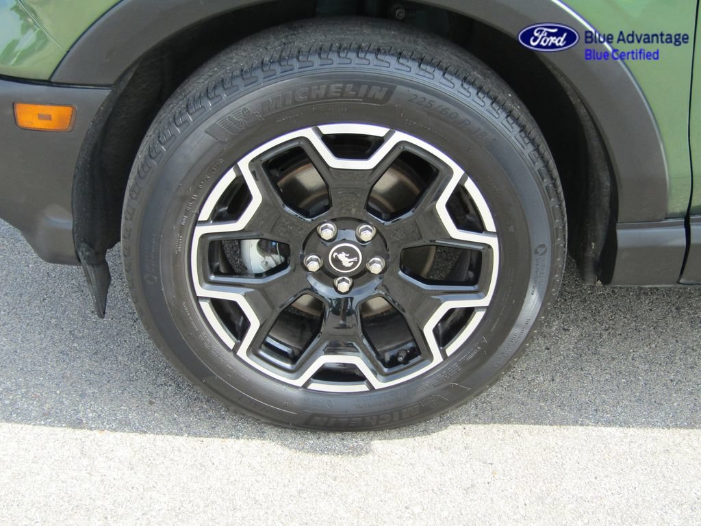 Certified 2025 Ford Bronco Sport Outer Banks w/ Outer Banks Tech Package+ AWD/4WD image 43