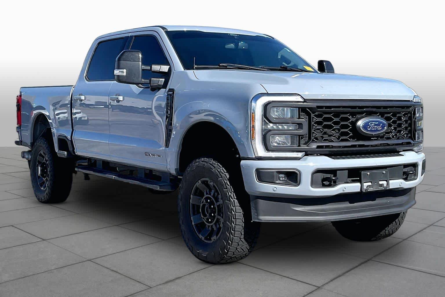 Certified 2024 Ford F250 Lariat w/ Lariat Ultimate Package AWD/4WD image 3