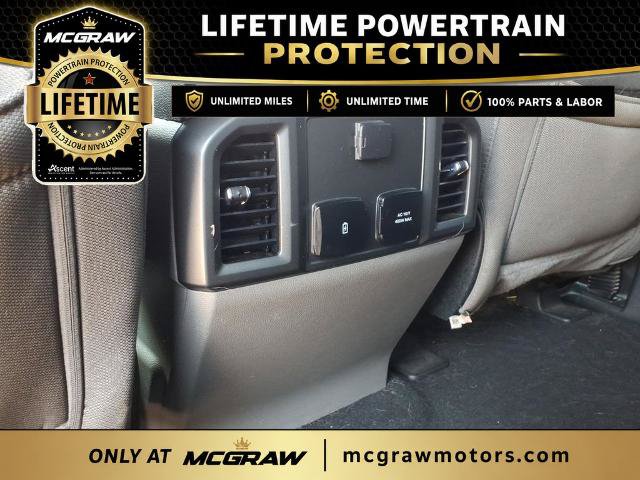 Certified 2020 Ford F250 XLT w/ XLT Premium Package AWD/4WD image 17