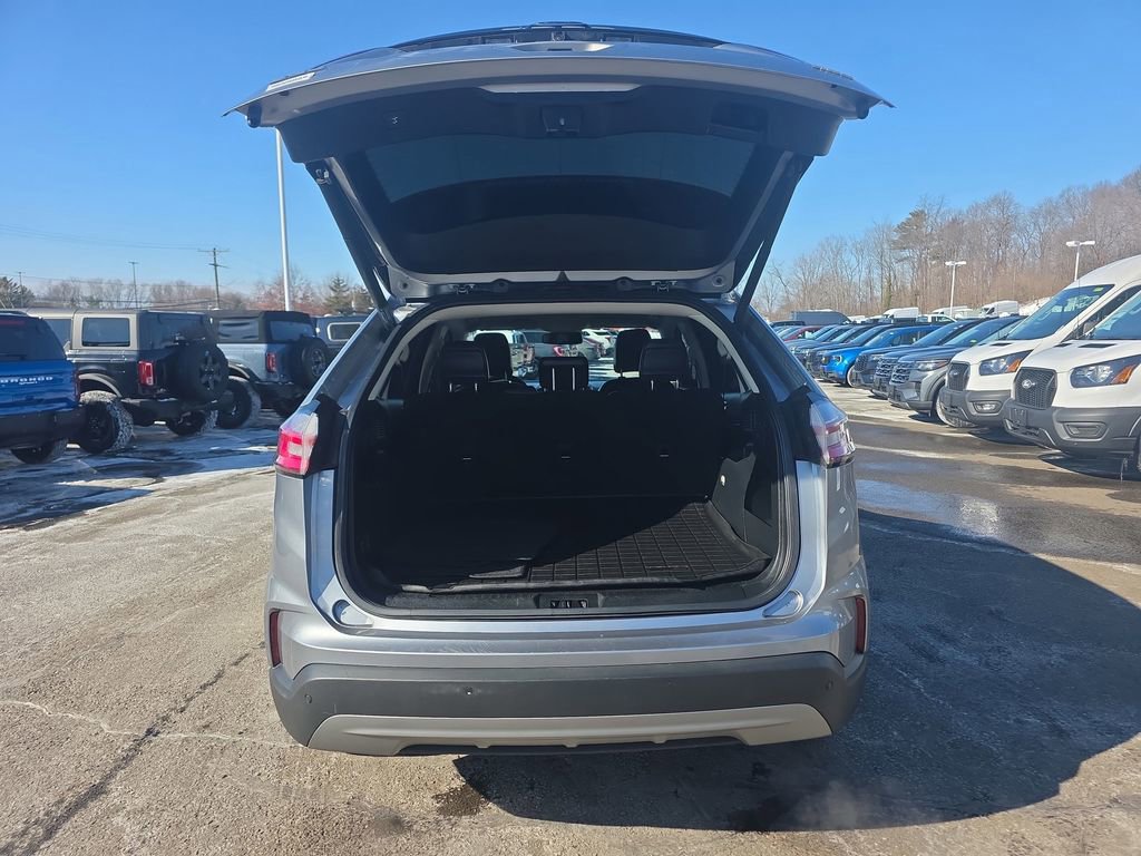 Certified 2021 Ford Edge SEL w/ Convenience Package image 19
