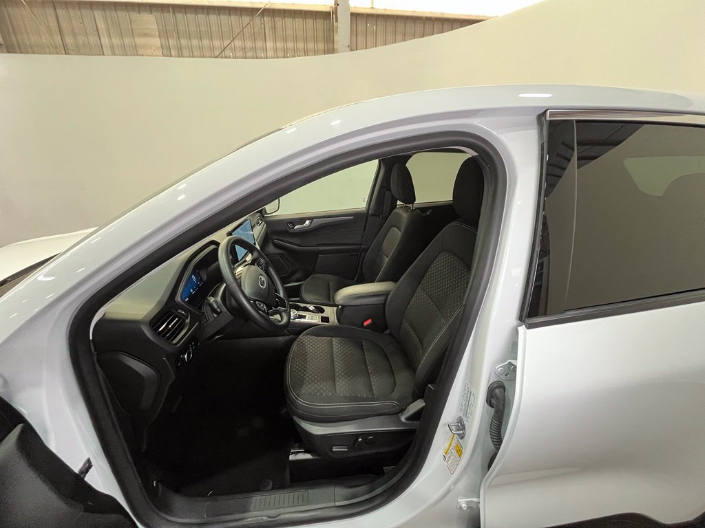 Certified 2024 Ford Escape Active w/ Tech Pack #2 AWD/4WD image 18