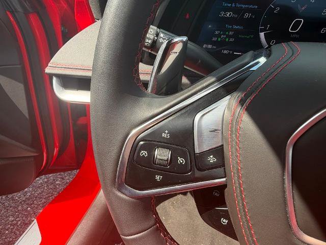 Used 2025 Chevrolet Corvette Stingray Convertible RWD image 13