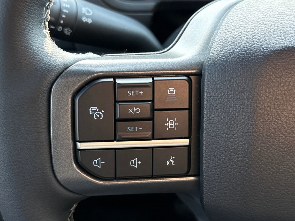 Certified 2025 Ford F150 Lariat w/ Equipment Group 501A Mid image 19