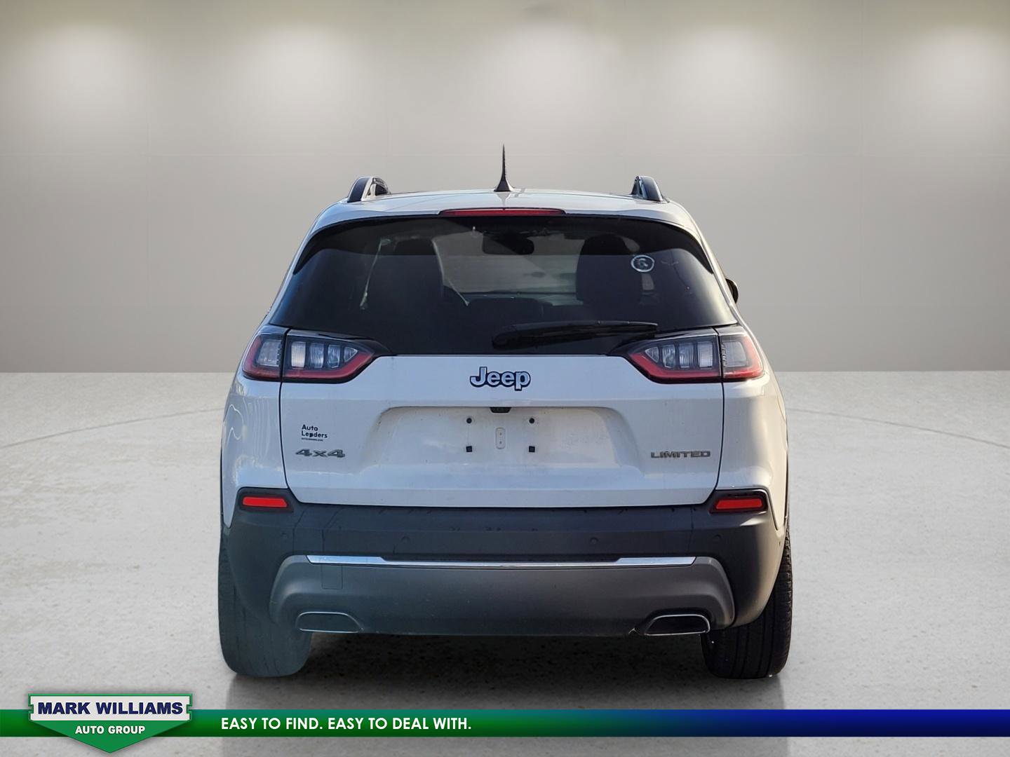 Used 2022 Jeep Cherokee Limited w/ Elite Package image 7