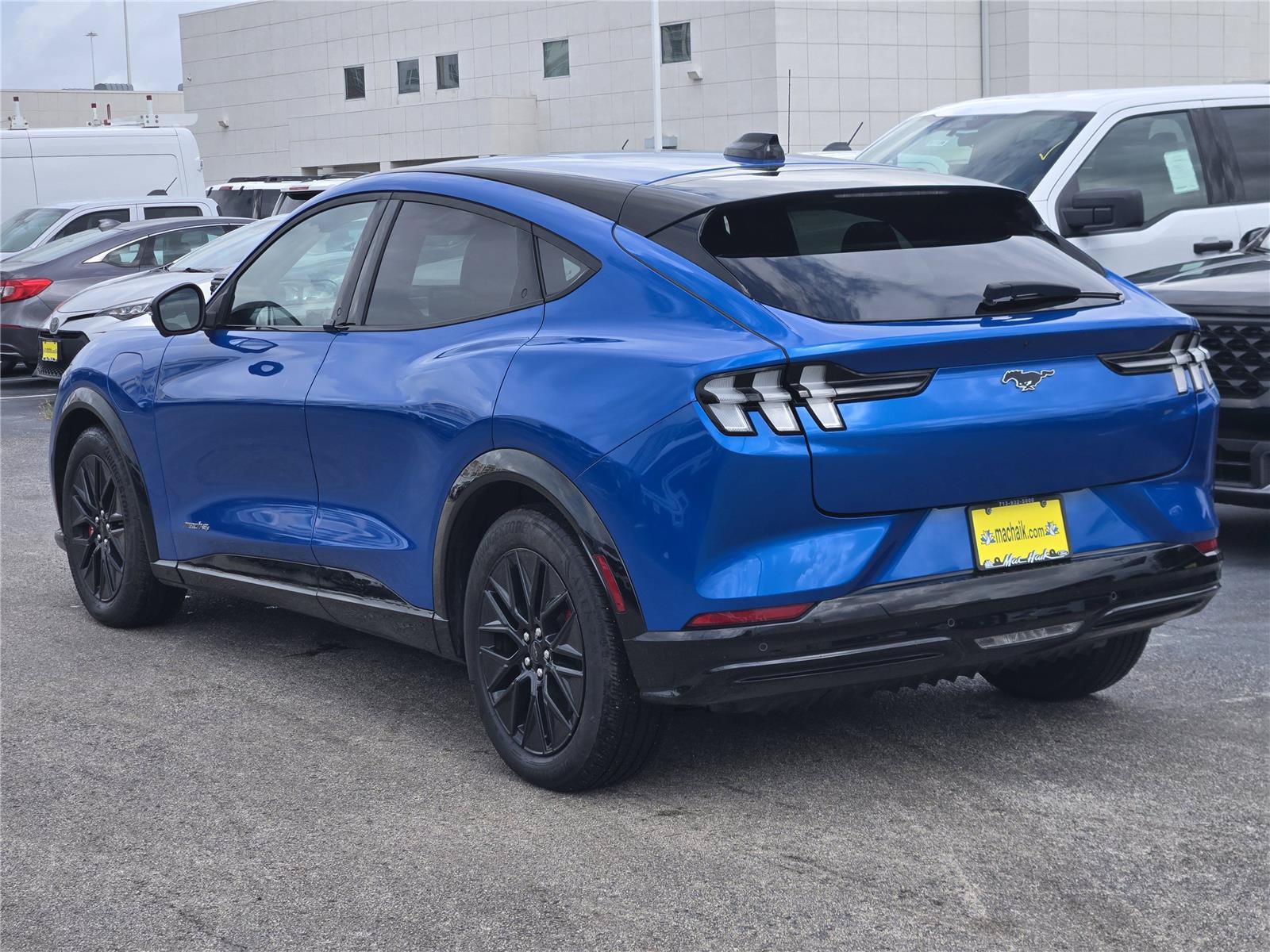 Certified 2025 Ford Mustang Mach-E Premium w/ Sport Appearance Package AWD/4WD image 6