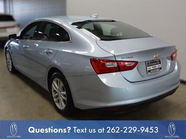 Used 2018 Chevrolet Malibu LT w/ Leather Package image 3