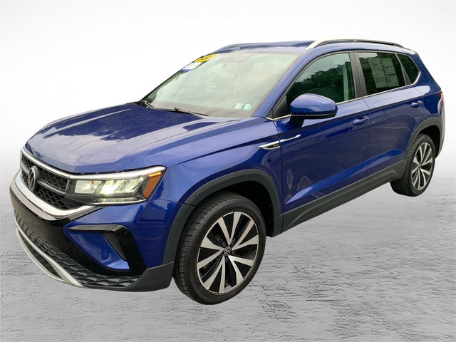 Used 2022 Volkswagen Taos SE FWD image 6