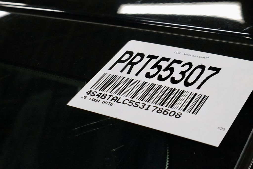 Used 2025 Subaru Outback Onyx Edition image 35