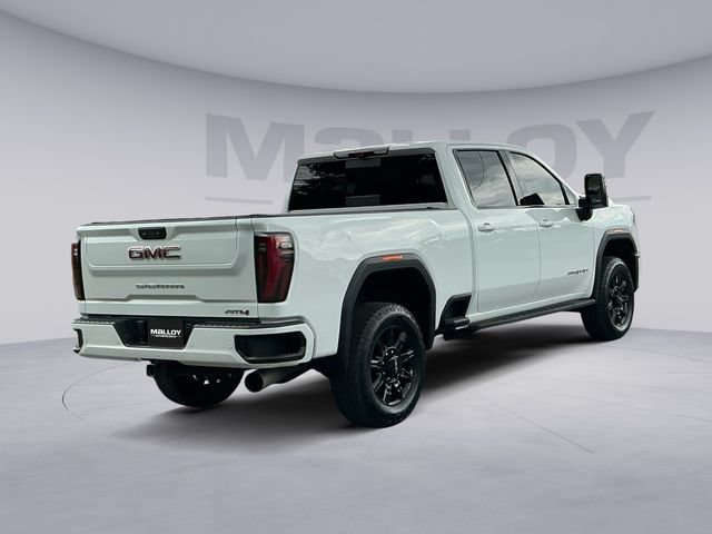 Used 2025 GMC Sierra 2500 AT4 w/ AT4 Premium Plus Package AWD/4WD image 5