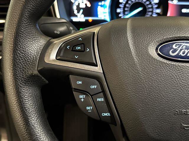 Certified 2017 Ford Fusion SE w/ Fusion SE Technology Package image 19