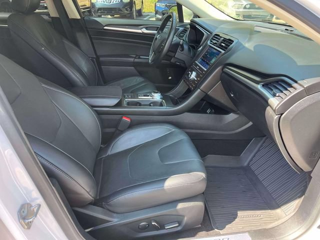 Certified 2019 Ford Fusion Titanium FWD image 23