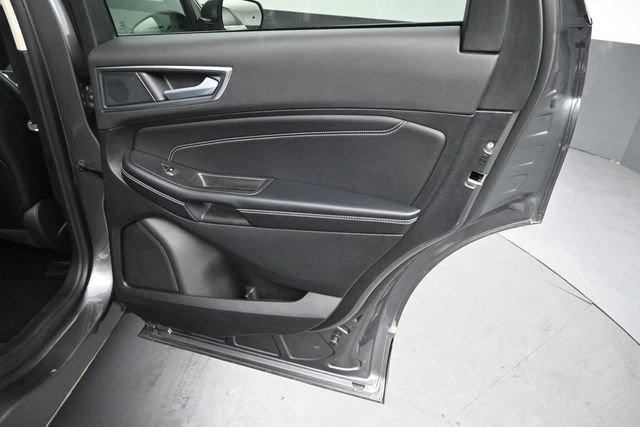 Certified 2024 Ford Edge Titanium AWD/4WD image 27
