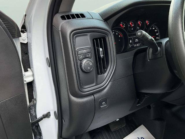 Used 2026 Chevrolet Silverado 1500 W/T RWD image 18