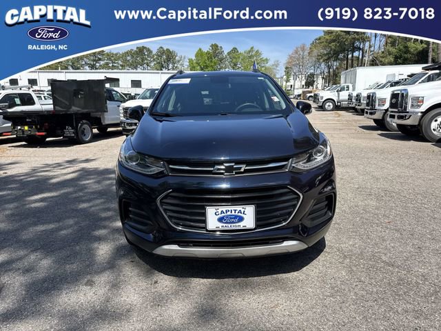 Used 2021 Chevrolet Trax LT image 3