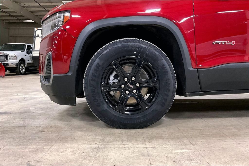Used 2023 GMC Acadia AT4 w/ Technology Package image 11