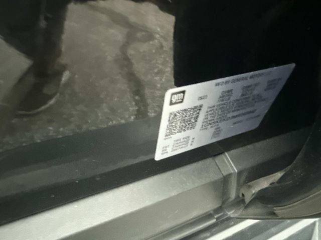 Used 2021 Chevrolet Suburban RST image 22