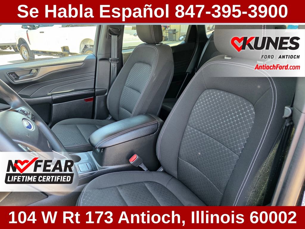 Certified 2025 Ford Escape Active AWD/4WD image 22