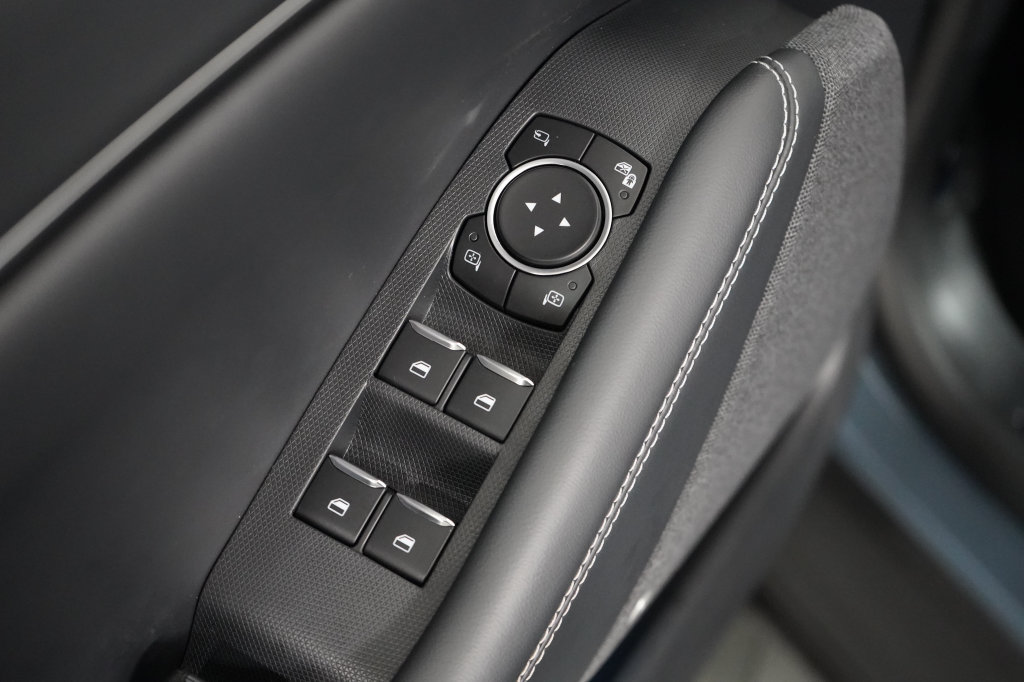 Certified 2024 Ford Mustang Mach-E Premium AWD/4WD image 18