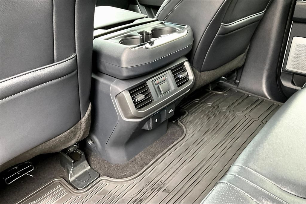 Certified 2024 Ford F150 Lariat w/ Equipment Group 502A High AWD/4WD image 14