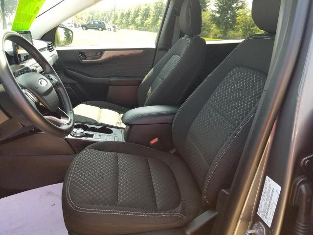 Certified 2023 Ford Escape Active w/ Cold Weather Package FWD image 12