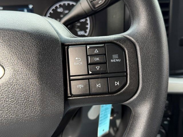 Certified 2025 Ford F250 XL w/ XL Chrome Package image 30