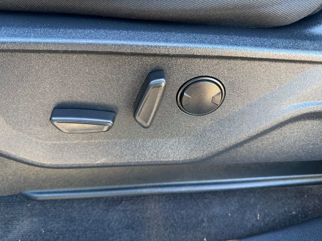 Certified 2022 Ford F150 XLT w/ Equipment Group 302A High image 29