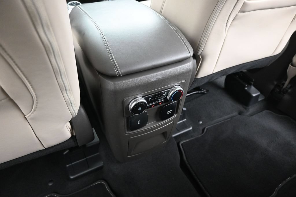 Certified 2023 Ford Explorer Platinum AWD/4WD image 22