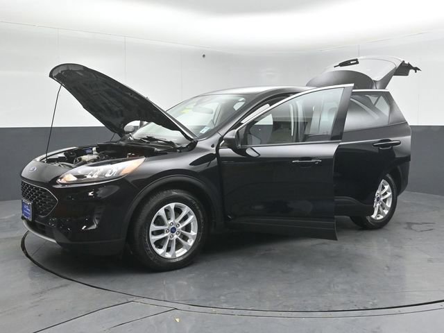 Certified 2022 Ford Escape SE w/ Cold Weather Package image 50