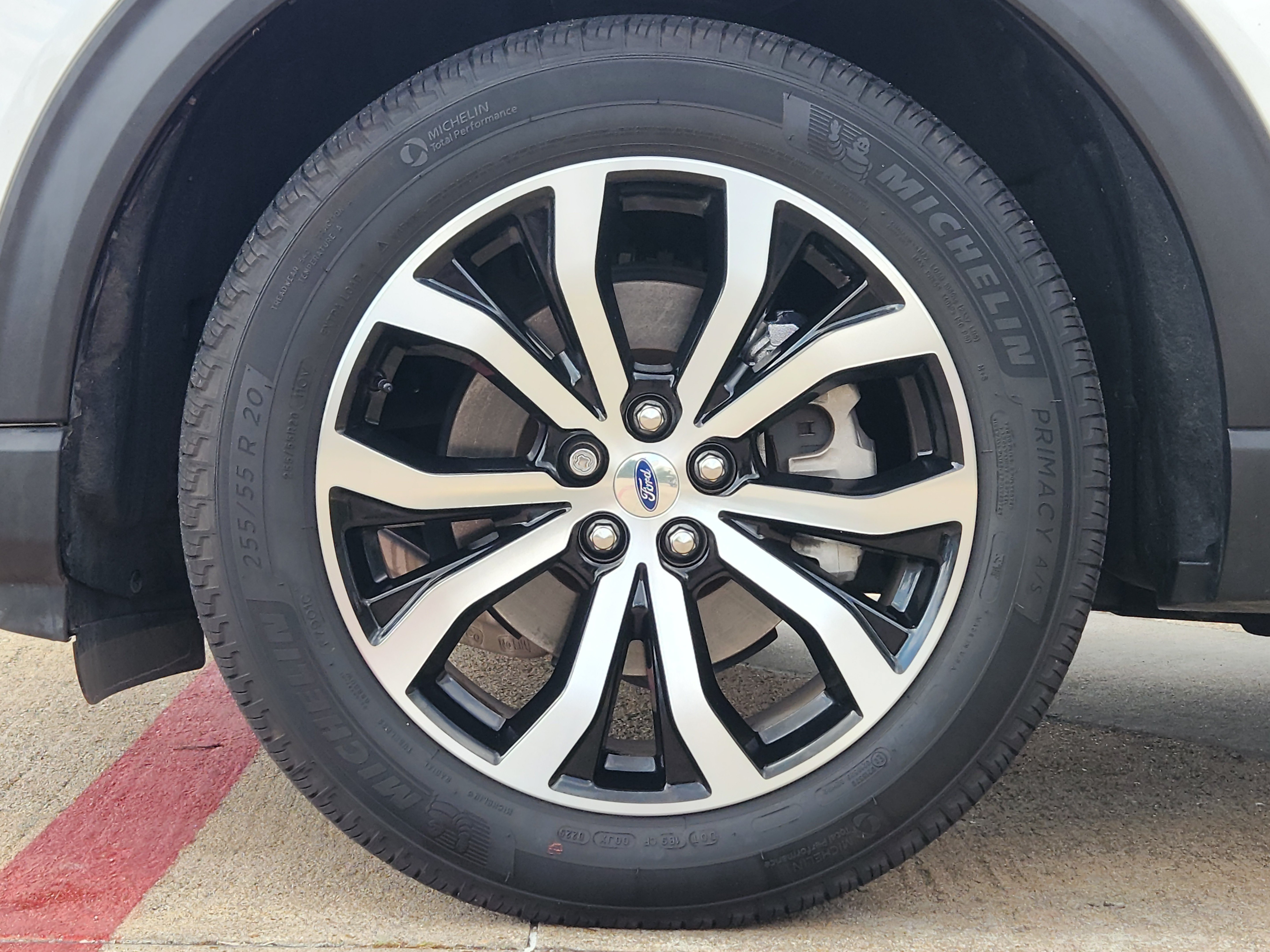 Certified 2025 Ford Explorer ST-Line AWD/4WD image 7