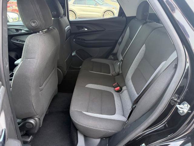 Used 2025 Chevrolet TrailBlazer LT AWD/4WD image 13