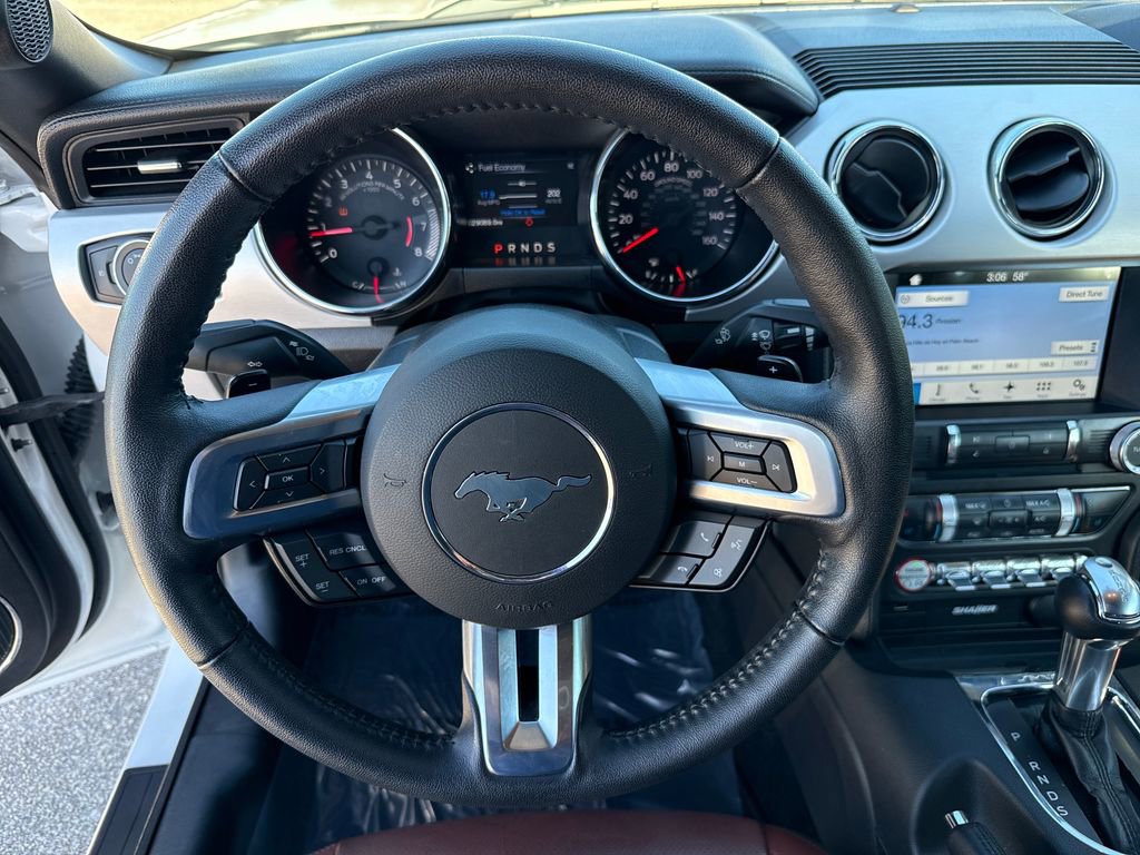 Certified 2017 Ford Mustang Premium image 15