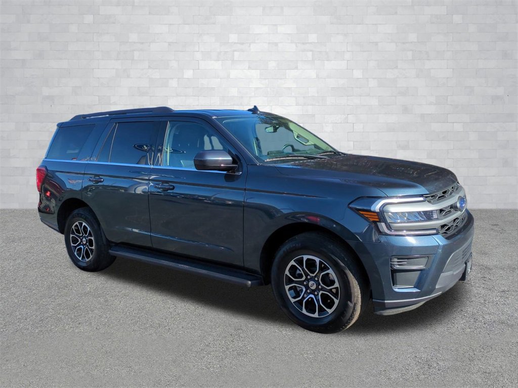 Certified 2024 Ford Expedition XLT image 8