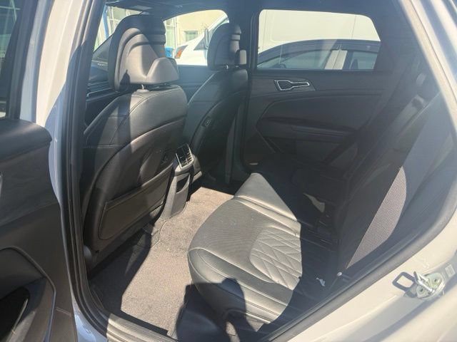 Used 2023 Kia Sportage X-Line w/ X-Line Premium Package AWD/4WD image 7