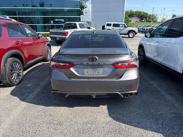 Used 2023 Toyota Camry SE w/ Audio Upgrade Package FWD image 4