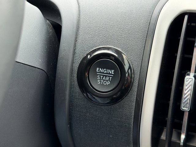 Certified 2025 Ford Expedition Active RWD image 35
