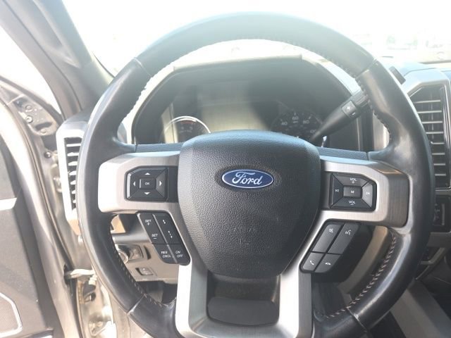 Certified 2020 Ford F350 Platinum w/ FX4 Off-Road Package AWD/4WD image 19