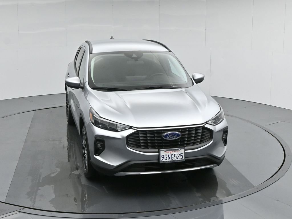 Certified 2023 Ford Escape SE image 5