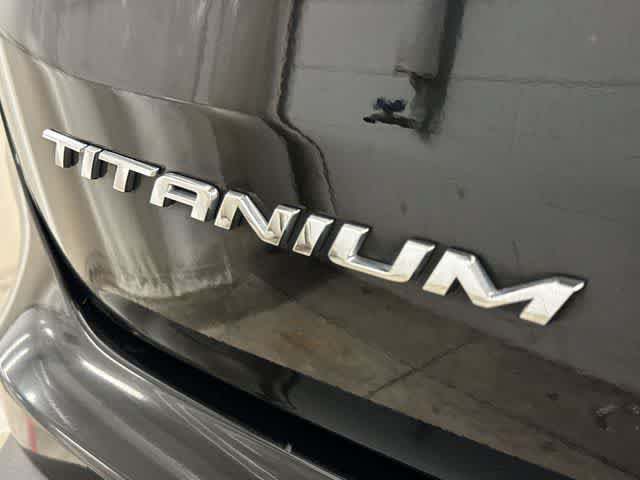 Certified 2024 Ford Edge Titanium w/ Equipment Group 301A AWD/4WD image 30