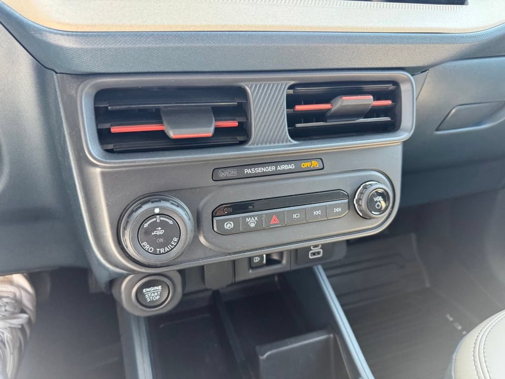 Certified 2026 Ford Maverick Lariat w/ 4K Tow Package AWD/4WD image 12