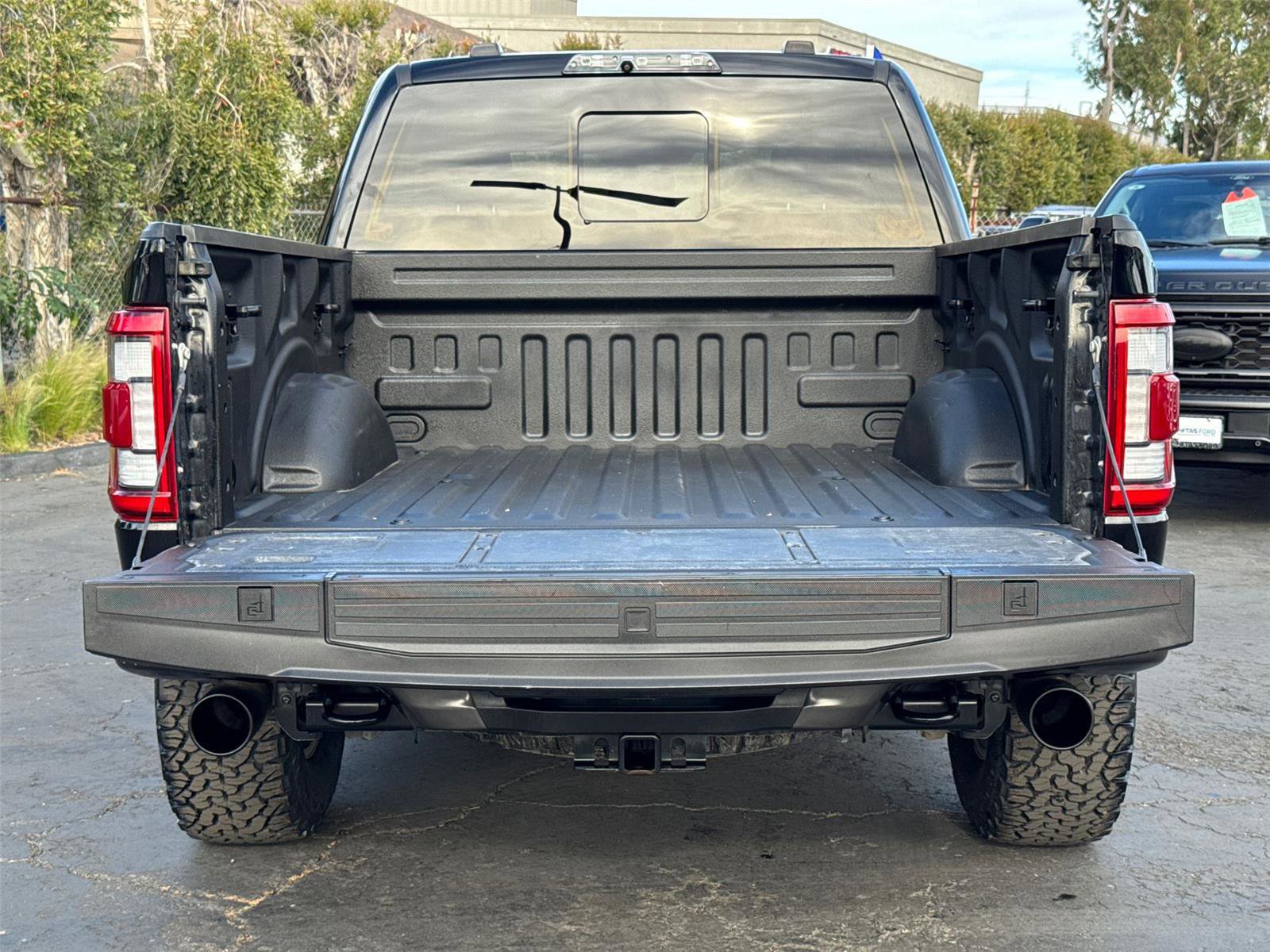 Certified 2022 Ford F150 Raptor w/ Equipment Group 801A High image 14