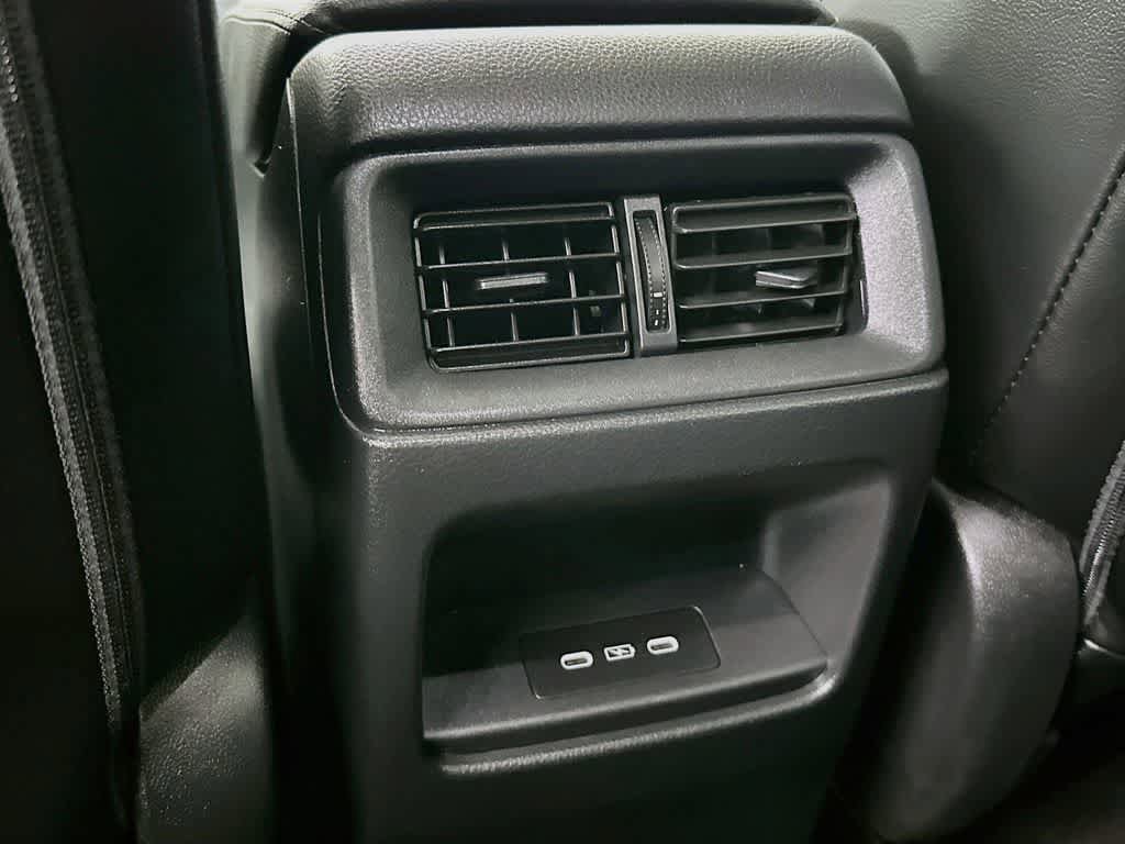 Used 2025 Honda CR-V EX-L image 13